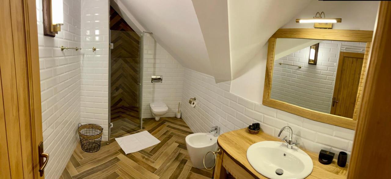 Pensiunea Coronita Viseu de Sus Bagian luar foto